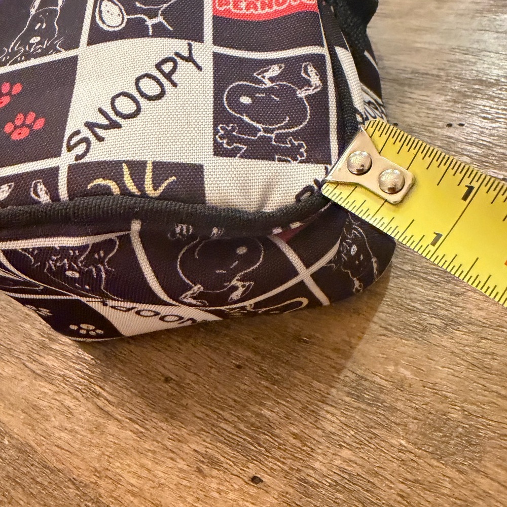 2015 Peanuts Snoopy mini backpack insulated pocket - image 13
